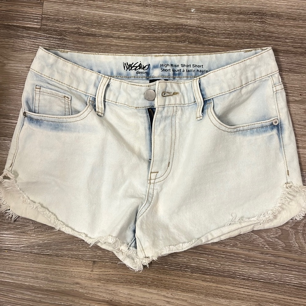 Light wash jean shorts